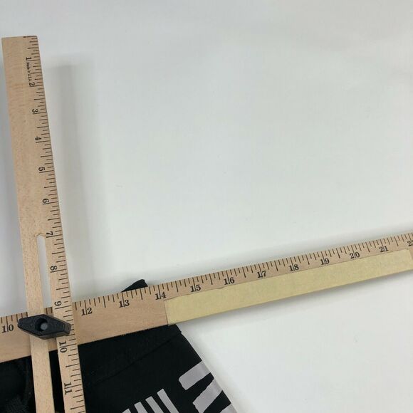 KRAV MAGA WORLDWIDE REVGEAR MEN’S CAMO SHORTS SHORTS NO TAG 28W Medium/Large - Picture 3 of 9